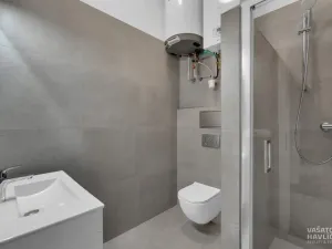 Pronájem bytu 2+1, Hradec Králové, Tylovo nábřeží, 56 m2