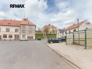 Prodej bytu 1+1, Čistá, nám. Václavské, 43 m2