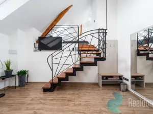 Prodej apartmánu, Sepekov, 953 m2