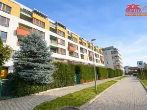 Prodej bytu 2+kk, Praha - Uhříněves, Nové náměstí, 57 m2