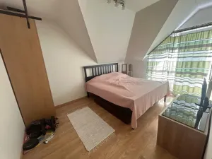 Pronájem rodinného domu, Praha - Březiněves, V pěšinkách, 200 m2