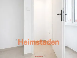Pronájem bytu 1+1, Havířov - Město, Hlavní třída, 38 m2