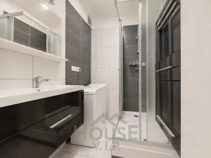 Prodej bytu 3+kk, Praha, 56 m2