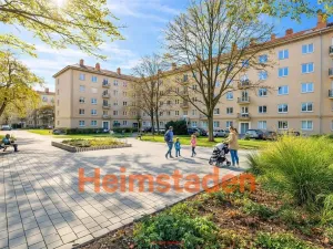 Pronájem bytu 2+kk, Ostrava - Poruba, náměstí Boženy Němcové, 58 m2