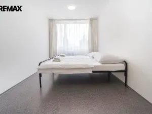 Pronájem bytu 1+kk, Praha - Chodov, Blažimská, 1225 m2