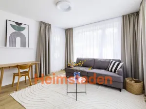 Pronájem bytu 2+1, Praha - Holešovice, U Pergamenky, 61 m2