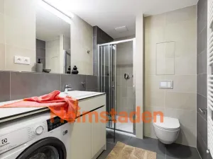 Pronájem bytu 1+kk, Praha - Holešovice, Vrbenského, 34 m2