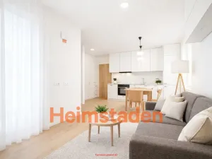 Pronájem bytu 1+kk, Praha - Holešovice, Vrbenského, 39 m2