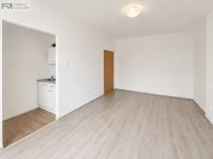 Pronájem bytu 1+kk, Ostrava, Sokolovská, 23 m2