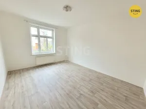 Pronájem bytu 2+kk, Opava, Englišova, 58 m2