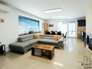 Prodej rodinného domu, Hrušky, Na Zahajce, 117 m2
