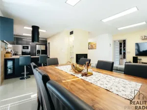 Prodej rodinného domu, Hrušky, Na Zahajce, 117 m2