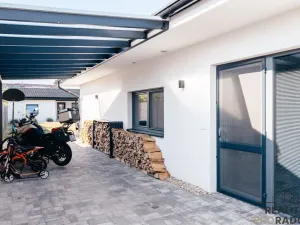 Prodej rodinného domu, Hrušky, Na Zahajce, 117 m2