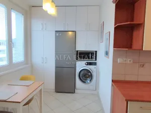 Pronájem bytu 2+1, Karlovy Vary, Kpt. Nálepky, 562 m2