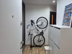 Pronájem bytu 2+kk, Praha, Pujmanové, 41 m2