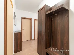 Pronájem bytu 3+kk, Praha - Dolní Chabry, U váhy, 70 m2