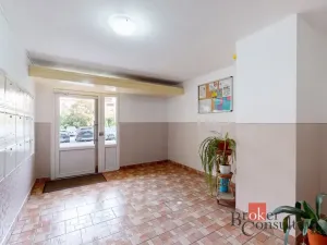 Prodej bytu 3+1, Chomutov, Pod Břízami, 59 m2