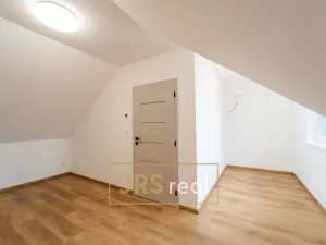 Pronájem bytu 3+kk, Přísnotice, 75 m2