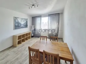 Pronájem bytu 1+kk, Praha, Káranská, 24 m2