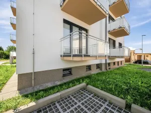 Pronájem bytu 1+kk, Holice, 46 m2