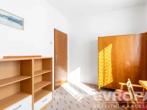 Pronájem rodinného domu, Praha - Krč, U krčského nádraží, 220 m2
