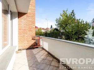 Pronájem rodinného domu, Praha - Krč, U krčského nádraží, 220 m2