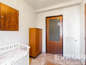 Pronájem rodinného domu, Praha - Krč, U krčského nádraží, 220 m2