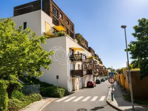 Pronájem bytu 2+kk, Praha - Košíře, Linhartova, 81 m2