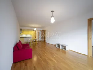 Pronájem bytu 2+kk, Praha - Košíře, Linhartova, 81 m2