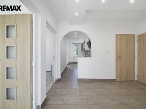 Prodej bytu 4+1, Chomutov, Kamenná, 76 m2