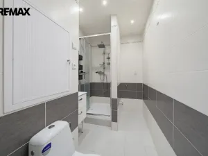 Prodej bytu 4+1, Chomutov, Kamenná, 76 m2