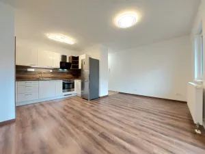 Pronájem bytu 2+kk, Hrochův Týnec, Nádražní, 44 m2
