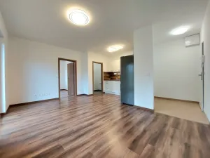 Pronájem bytu 2+kk, Hrochův Týnec, Nádražní, 44 m2