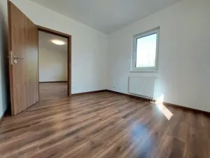 Pronájem bytu 2+kk, Hrochův Týnec, Nádražní, 44 m2