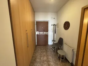 Pronájem bytu 1+kk, Praha - Strašnice, Počernická, 37 m2