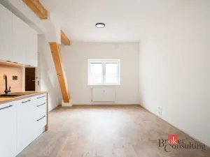 Pronájem bytu 2+kk, Rájec-Jestřebí - Rájec, Jurkova, 46 m2