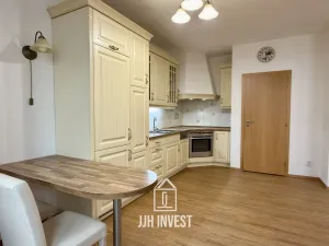 Pronájem bytu 2+kk, Praha - Vinohrady, Lublaňská, 57 m2