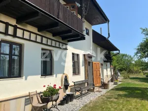 Prodej rodinného domu, Lechotice, 191 m2