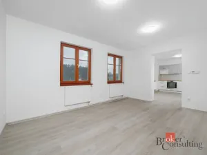 Pronájem bytu 1+1, Nový Bor, B. Egermanna, 37 m2
