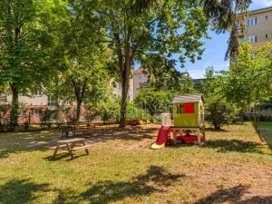 Prodej bytu 2+kk, Praha - Vršovice, Kišiněvská, 56 m2