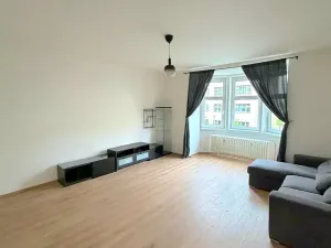 Pronájem bytu 3+1, Praha, Vinohradská, 105 m2