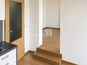 Pronájem bytu 3+kk, Praha - Michle, Jihlavská, 50 m2