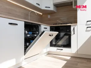 Prodej bytu 2+1, Ostrava - Zábřeh, Výškovická, 57 m2
