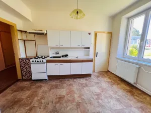 Prodej bytu 3+1, Žďár nad Sázavou, Jiřího z Poděbrad, 86 m2