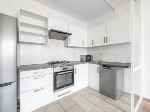 Pronájem bytu 3+kk, Praha - Modřany, Poljanovova, 62 m2