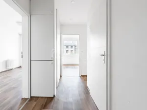 Pronájem bytu 3+kk, Praha - Modřany, Poljanovova, 62 m2