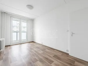 Pronájem bytu 3+kk, Praha - Modřany, Poljanovova, 62 m2