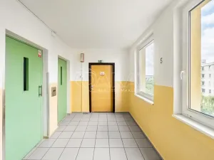 Pronájem bytu 3+kk, Praha - Modřany, Poljanovova, 62 m2