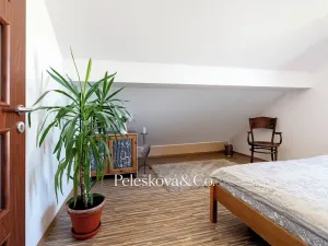 Prodej vícegeneračního domu, Praha - Štěrboholy, Pod areálem, 333 m2