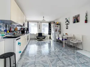 Prodej vícegeneračního domu, Praha - Štěrboholy, Pod areálem, 333 m2